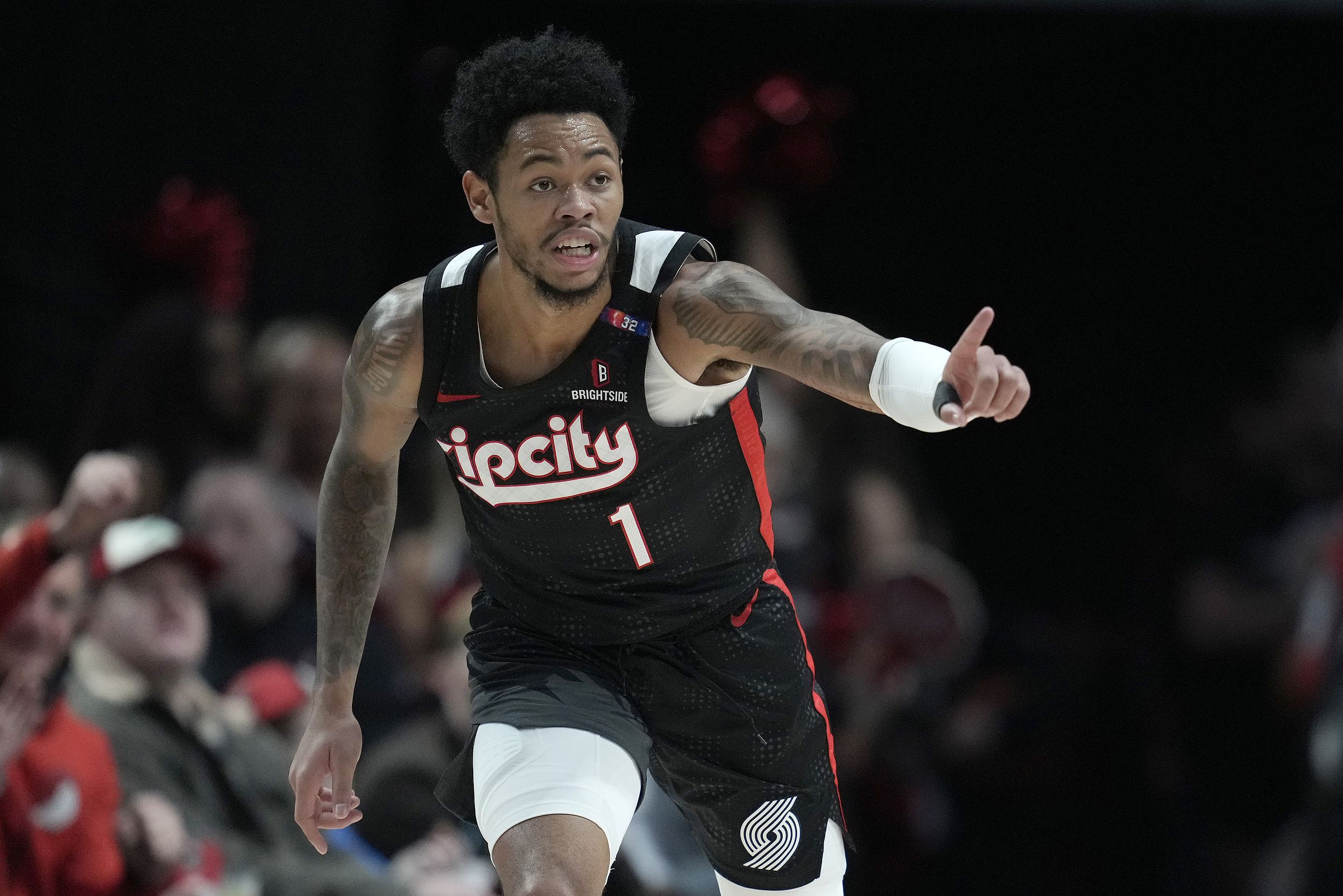 开拓者被逆转，失去晋级希望