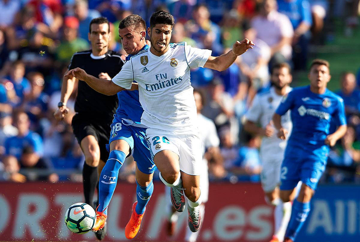 -关于阿尔明胜美因茨保持不败在强敌面前稳定的信息