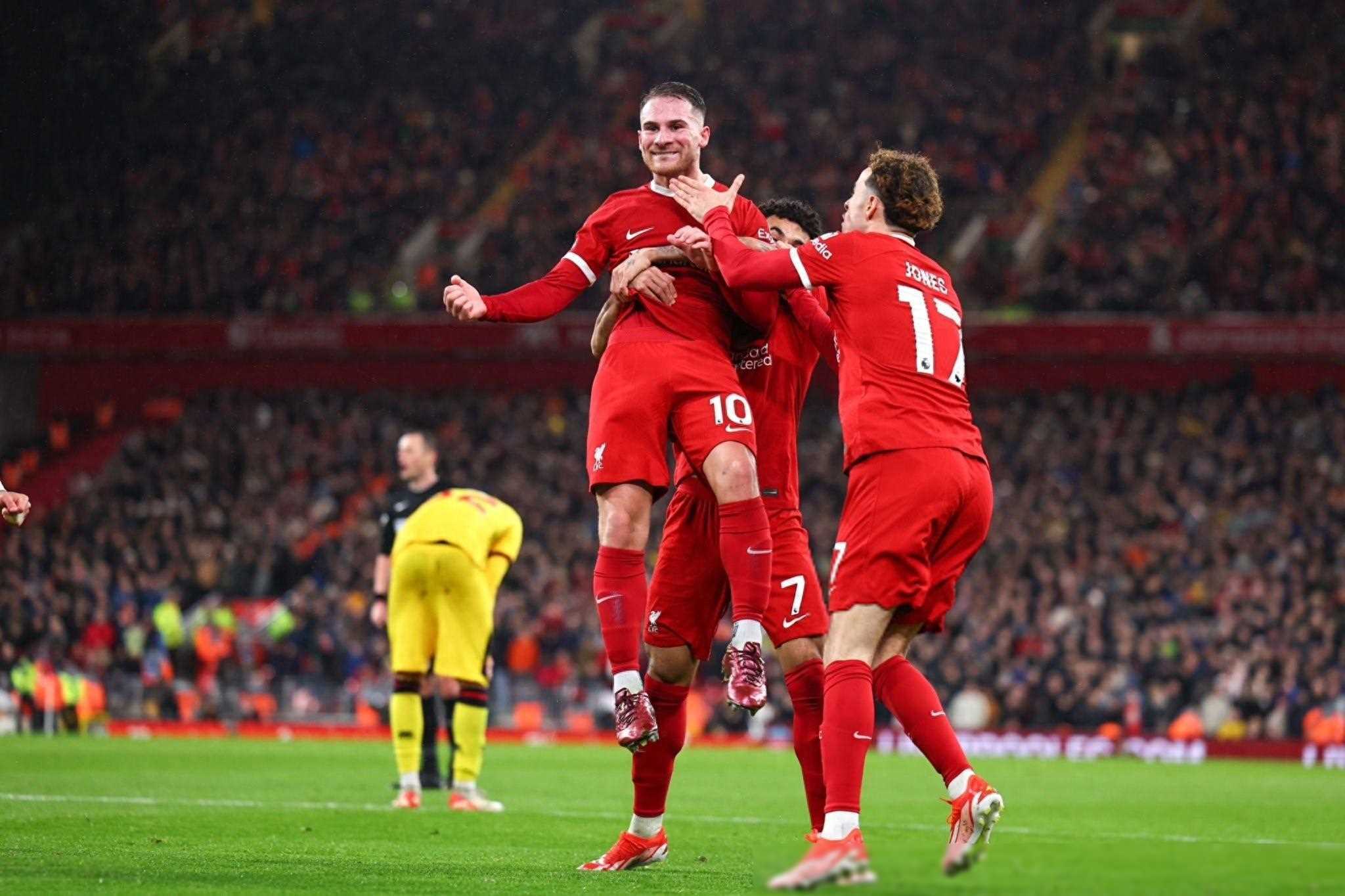 DB彩票平台-巴黎圣日耳曼高层开会讨论，冲刺双冠夺冠梦如何的简单介绍