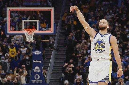 关于勇士队主教练因健康原因辞职,引关注的信息 关于勇士队主教练因健康原因辞职,引关注的信息