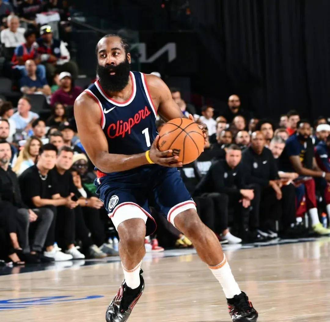 火箭险胜掘金，哈登状态回暖