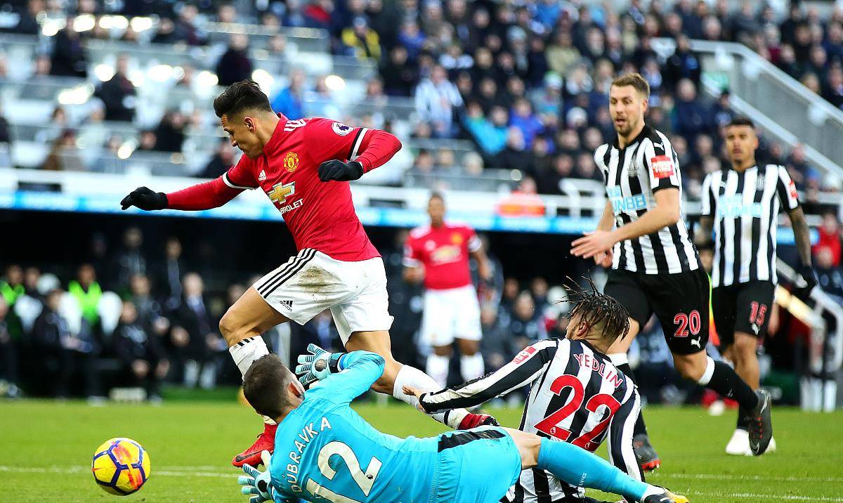 -诺里奇主场苦战，未能斩获三分