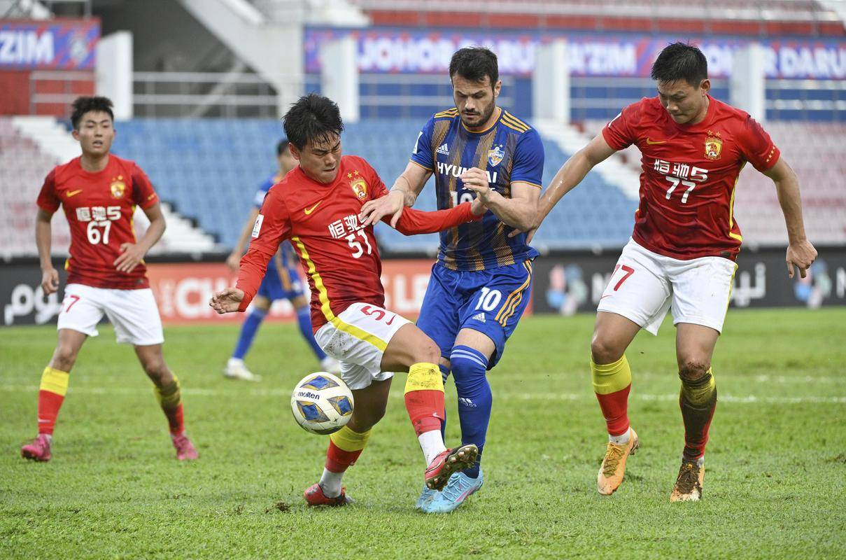 亚洲球队在国际比赛中实现胜利